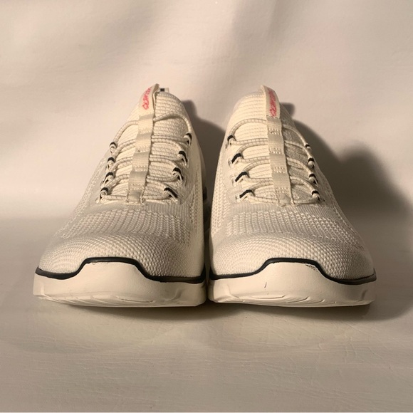 New SKECHERS Women’s Relaxed Fit Air-Cooled MEMORY FOAM Size 9 - Picture 8 of 16